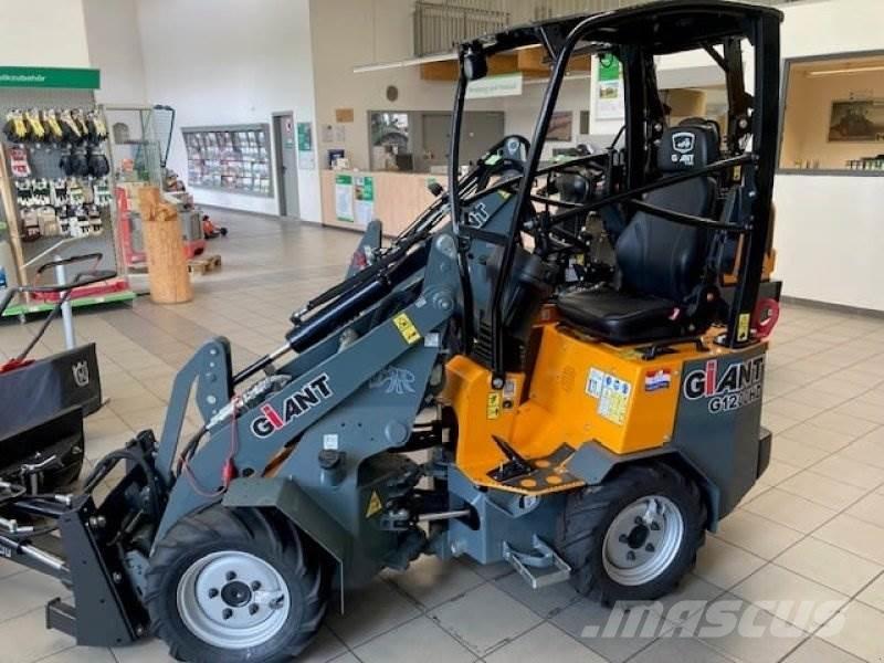 GiANT G1200 Mini incarcator