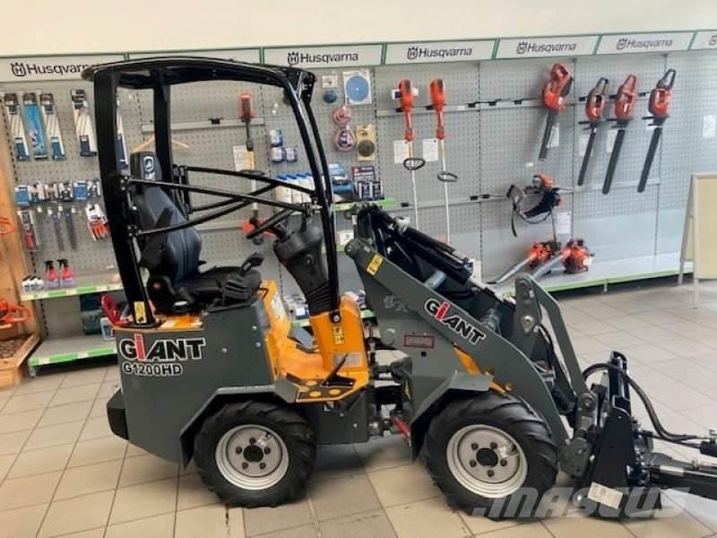 GiANT G1200 Mini incarcator