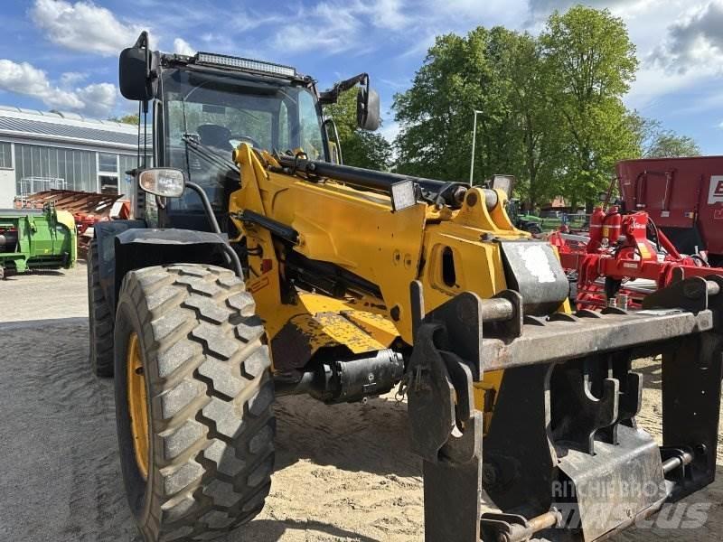 JCB TM 320 S Incarcator pe pneuri