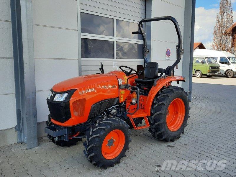 Kubota L1-382 Tractoare compacte