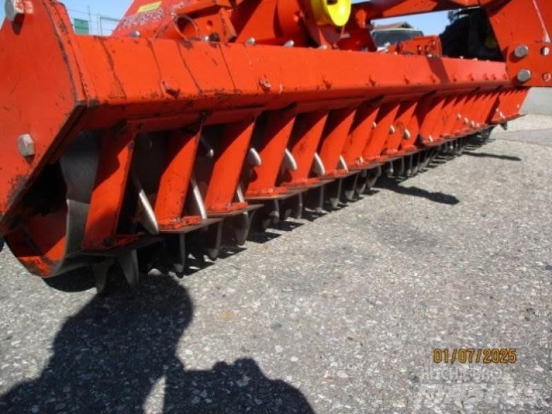 Kuhn HRB 251 Grape cu disc