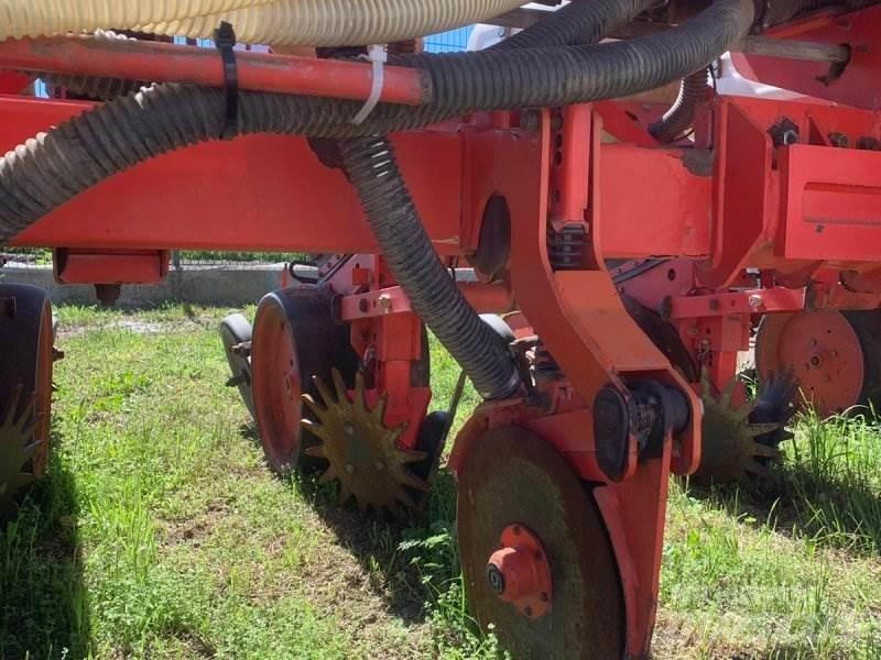 Kuhn Maxima 2 Alte masini si accesorii de insamantare