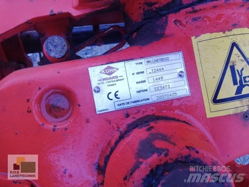 Kuhn MM 112 Pluguri conventionale