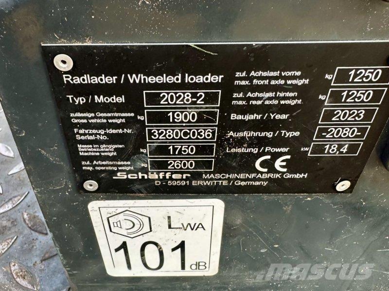 Schäffer 2028 Încarcatoare frontale