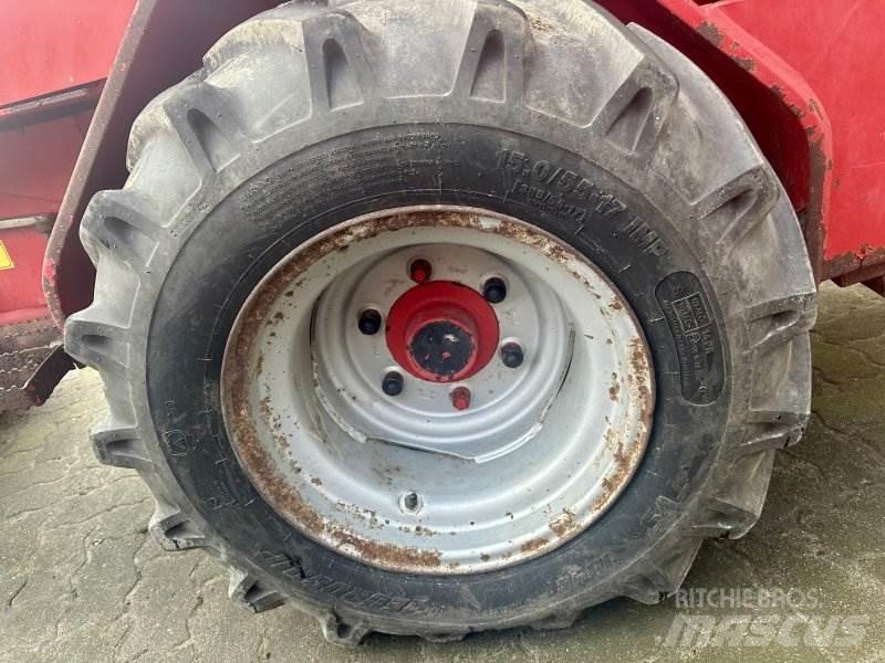 Schäffer 3550 Încarcatoare frontale