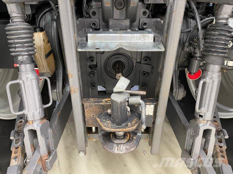 Valtra N154 Tractoare