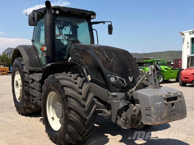 Valtra S274 Tractoare