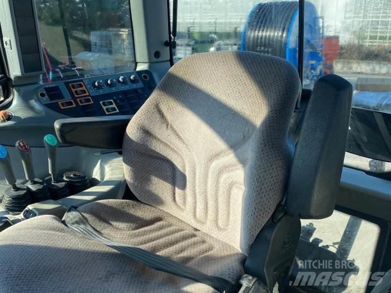 Valtra T153 H Tractoare