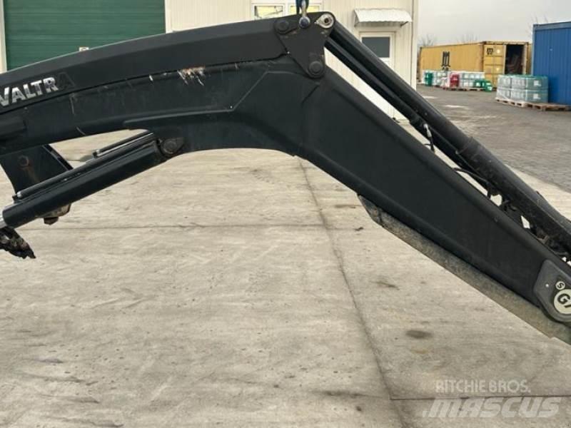 Valtra T234 A Tractoare