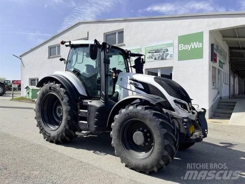 Valtra T235D Tractoare