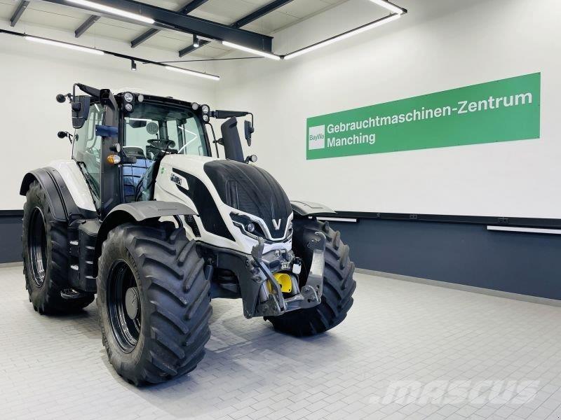 Valtra T235D Tractoare