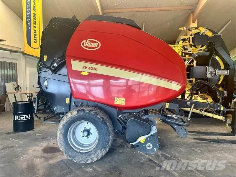 Vicon RV 4220 Masina de balotat cilindric