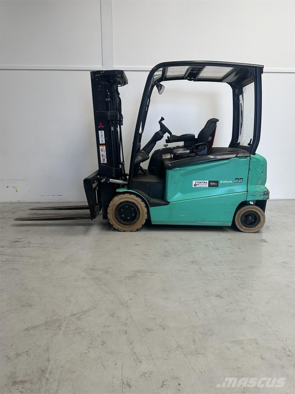 Mitsubishi FB35N Stivuitor electric