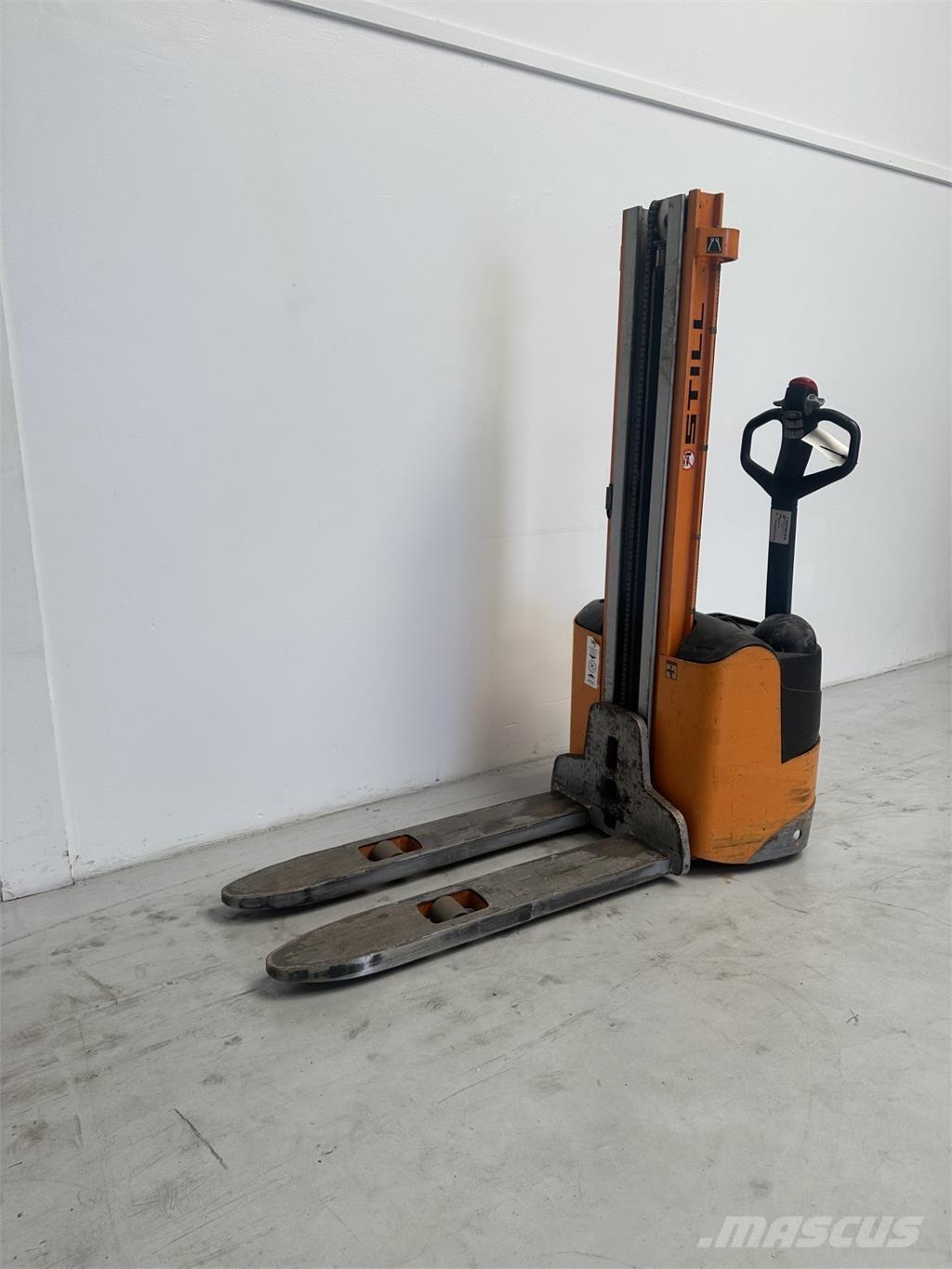 Still EGV 10 Transpaleta manuala