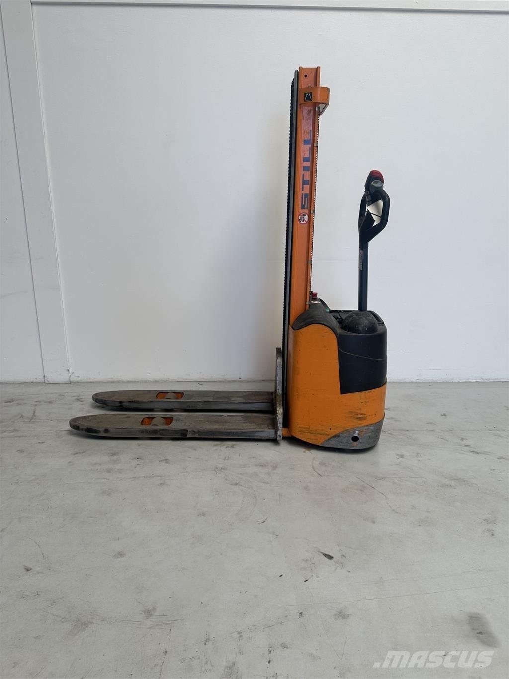 Still EGV 10 Transpaleta manuala
