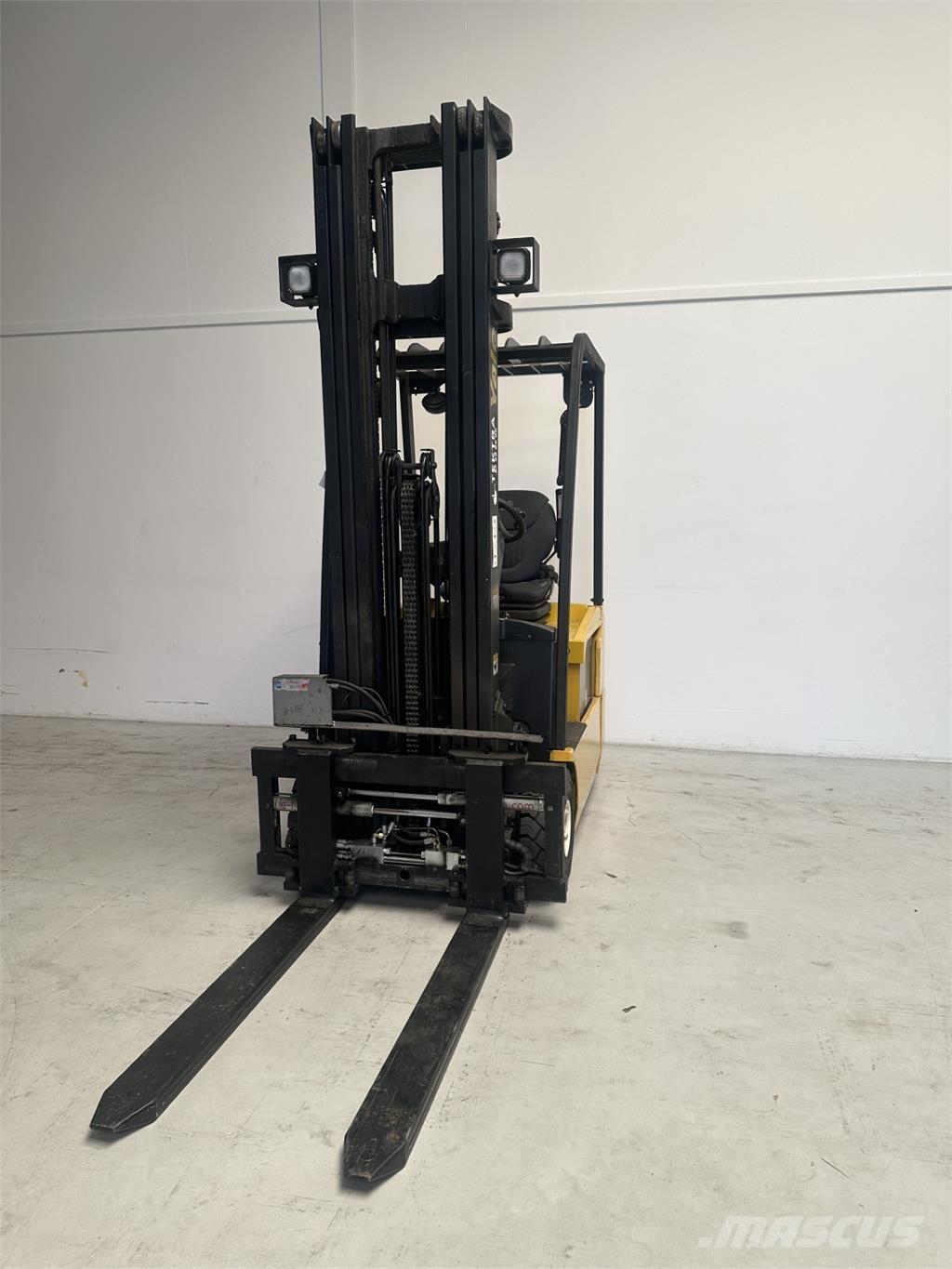 Yale ERP16ATF AC (SWB) Stivuitor electric