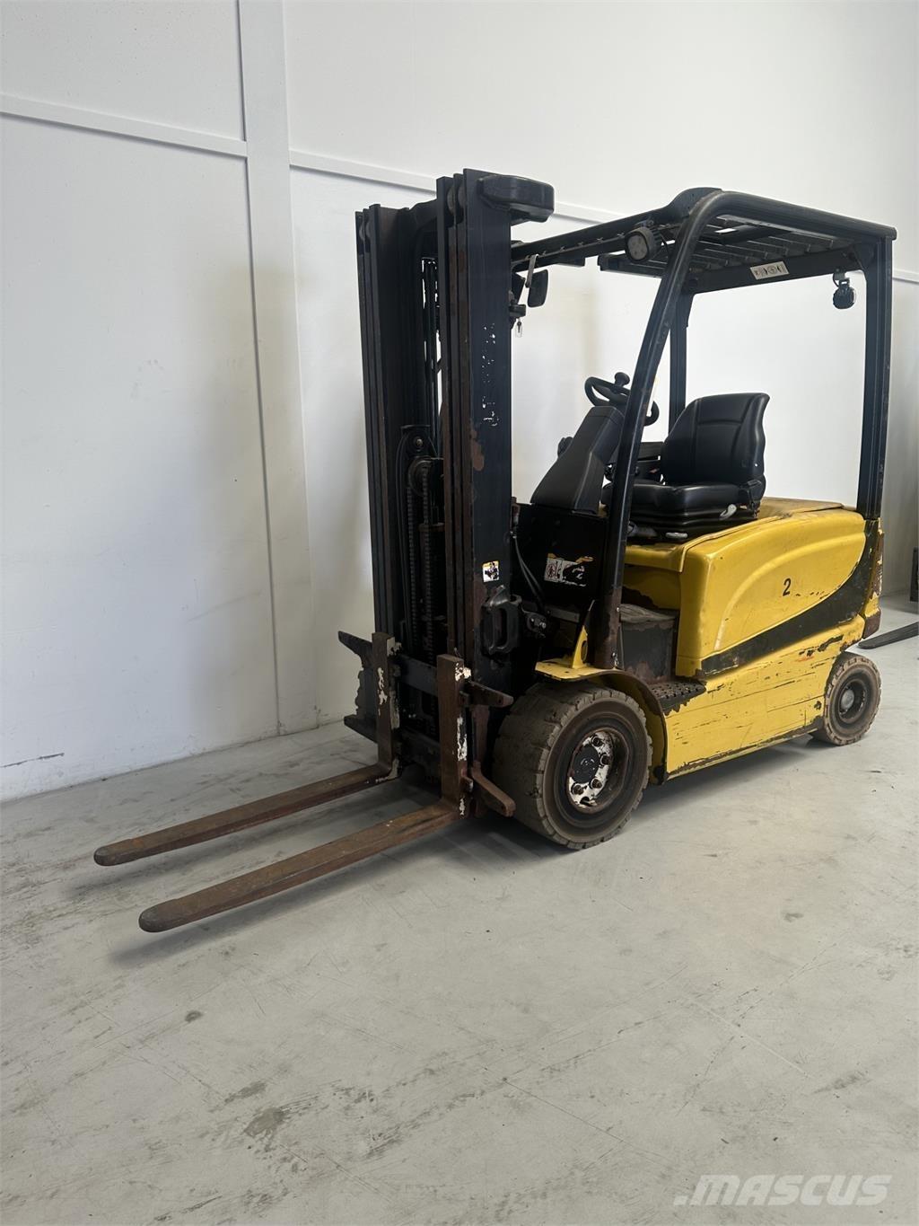 Yale ERP22VL (SWB) Stivuitor electric