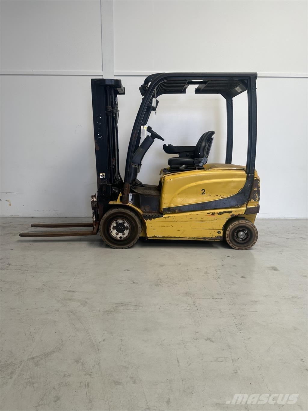 Yale ERP22VL (SWB) Stivuitor electric