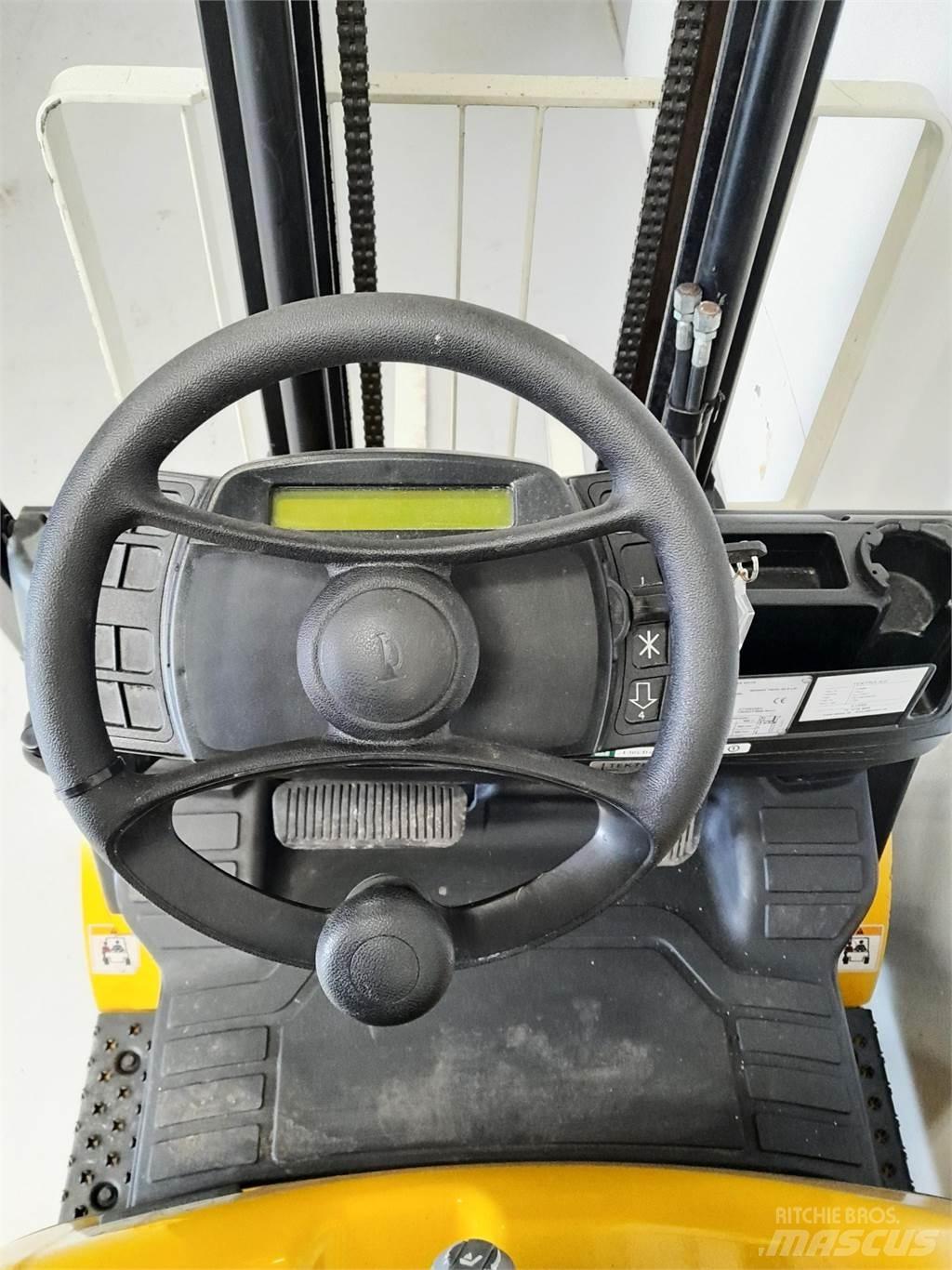 Yale GLP16VX Stivuitor GPL