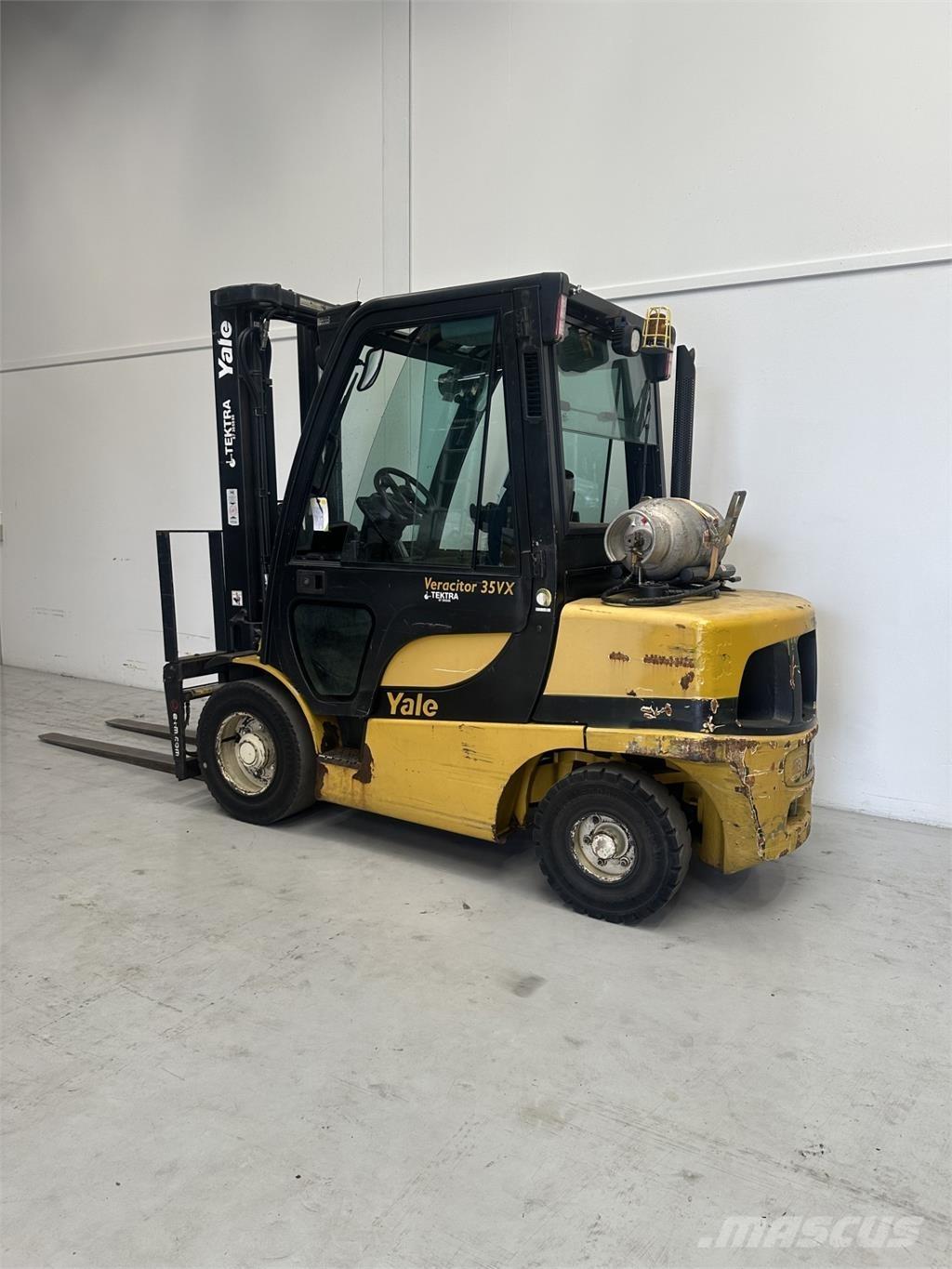 Yale GLP35VX Stivuitor GPL