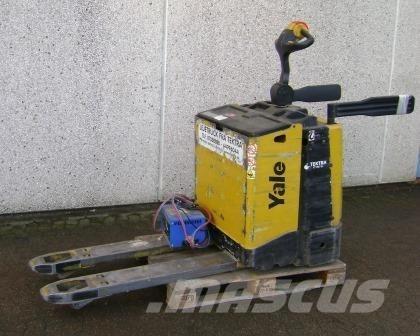 Yale MP20X - 400 AH Transpaleta cu platforma