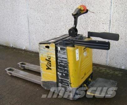 Yale MP20X - 400 AH Transpaleta cu platforma