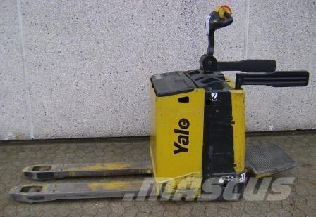 Yale MP20X - 400 AH Transpaleta cu platforma