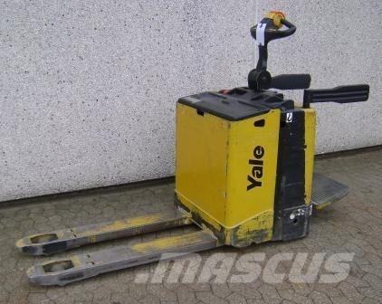 Yale MP20X - 400 AH Transpaleta cu platforma