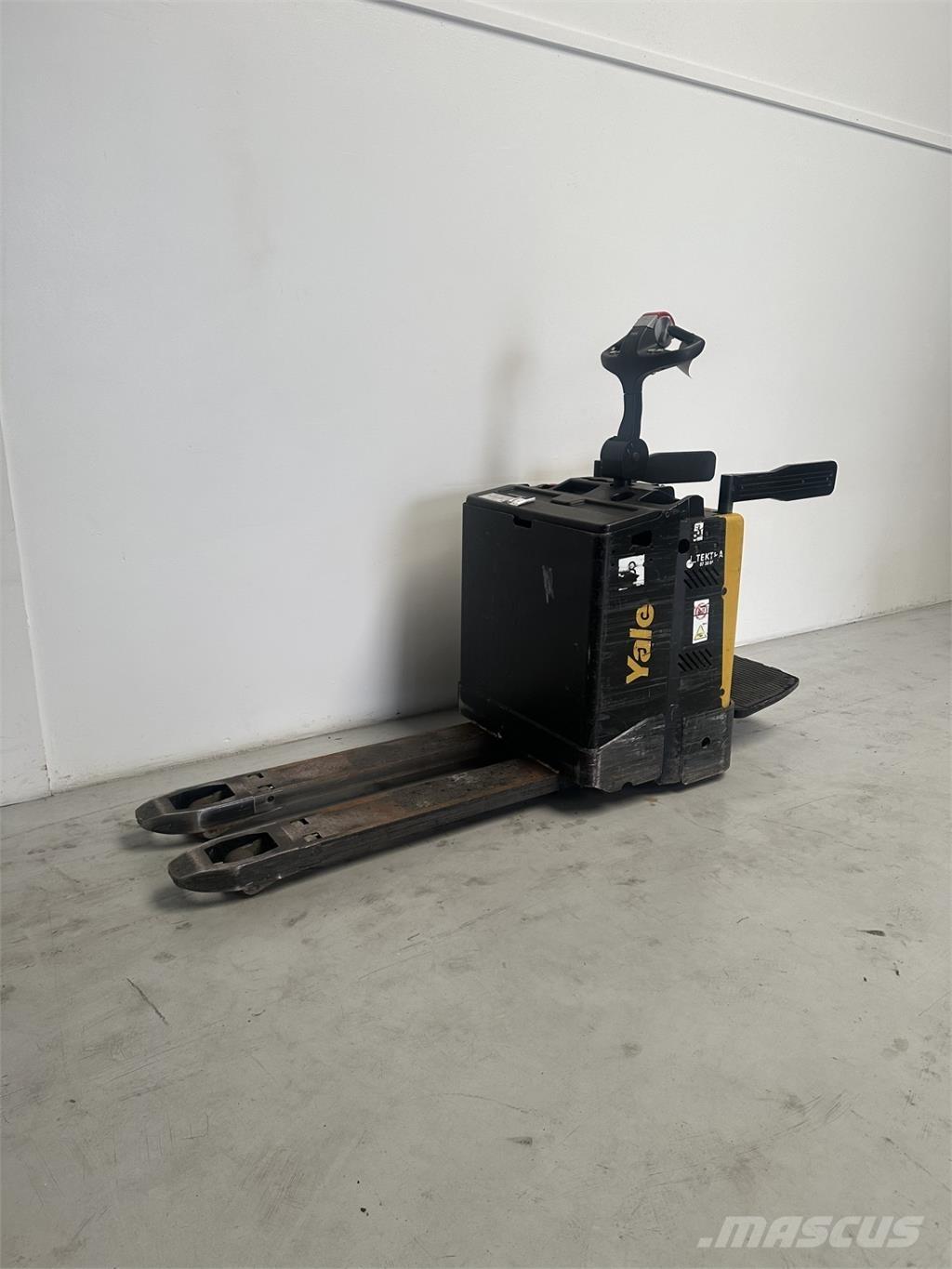 Yale MP20X FBW - 250 AH Transpaleta cu platforma