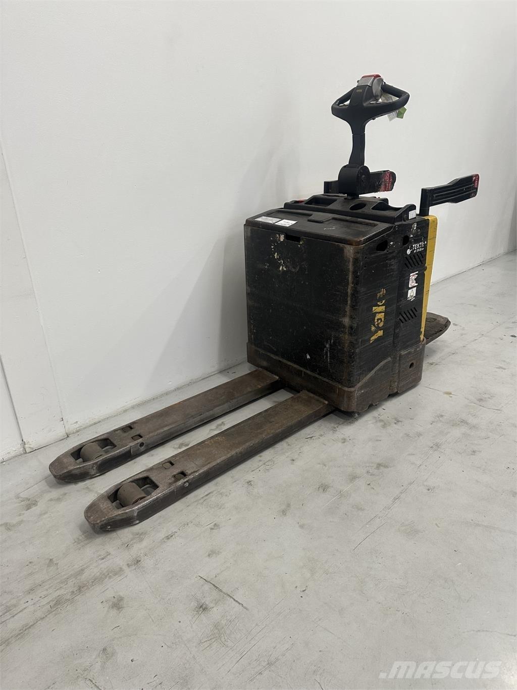 Yale MP20X FBW - 250 AH Transpaleta cu platforma