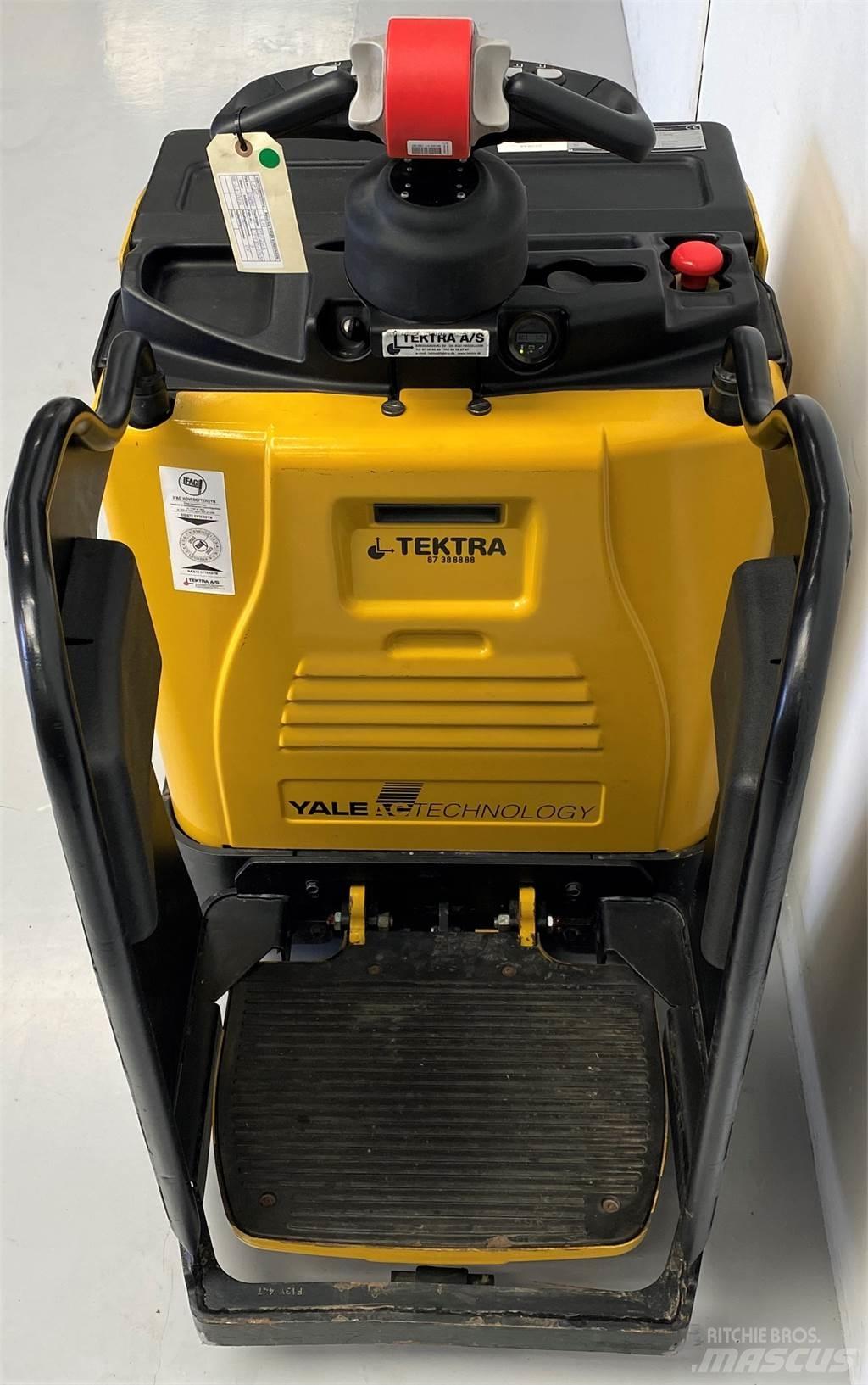 Yale MP20X FBW-S - 400 AH Transpaleta cu platforma