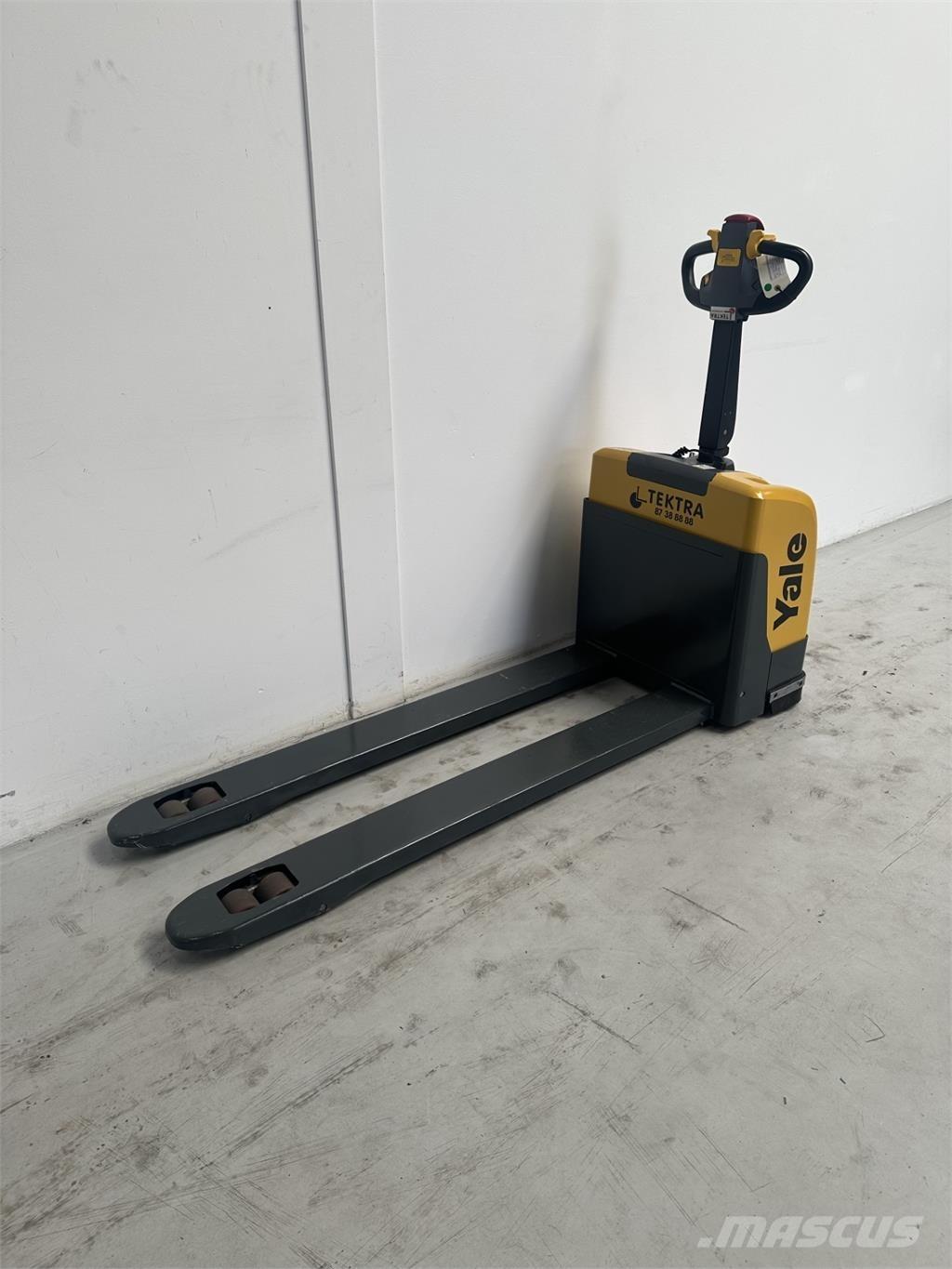 Yale MPC14 - 550 Transpaleta manuala