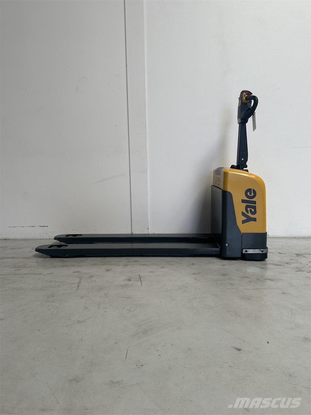 Yale MPC14 - 550 Transpaleta manuala