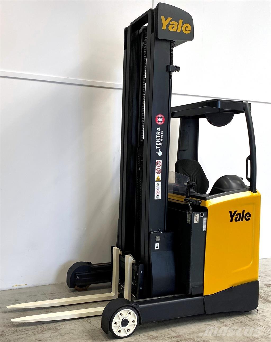 Yale MR14 Stivuitor cu catarg retractabil