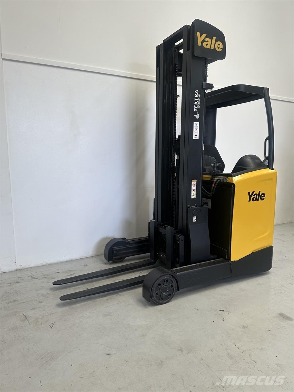 Yale MR14 Stivuitor cu catarg retractabil