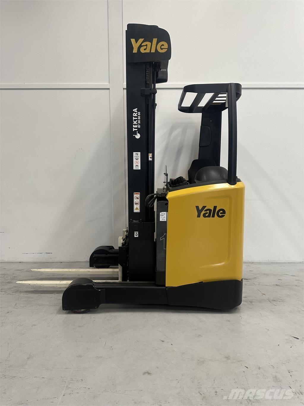 Yale MR14 Stivuitor cu catarg retractabil