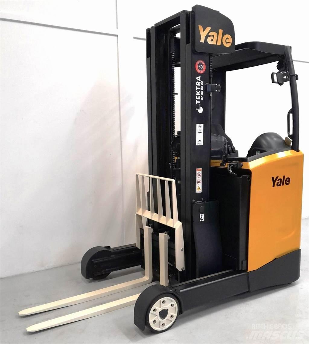Yale MR14 Stivuitor cu catarg retractabil