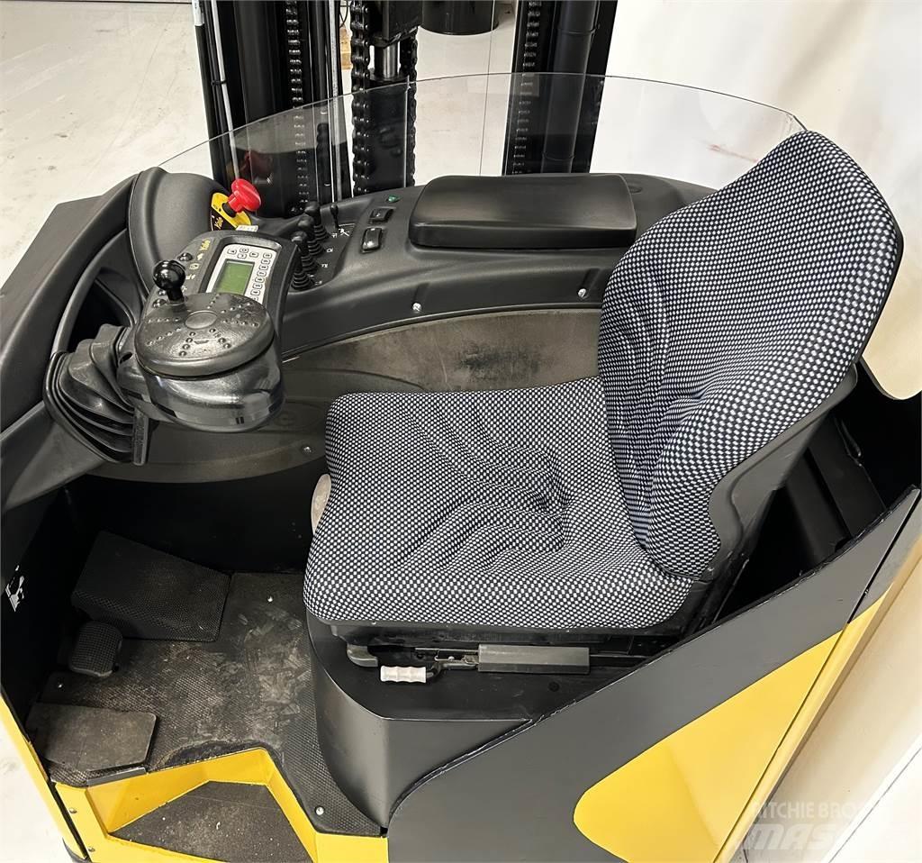 Yale MR16 Stivuitor cu catarg retractabil