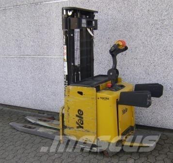 Yale MS12X Transpaleti autopropulsanti