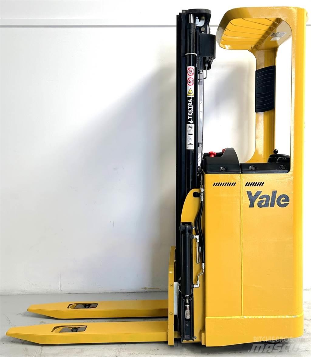 Yale SMS12S Transpaleti autopropulsanti