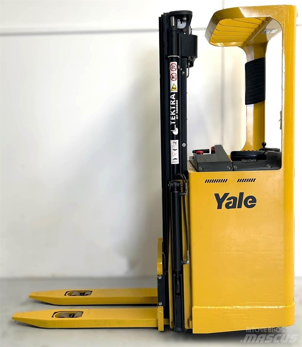 Yale SMS12S Transpaleti autopropulsanti