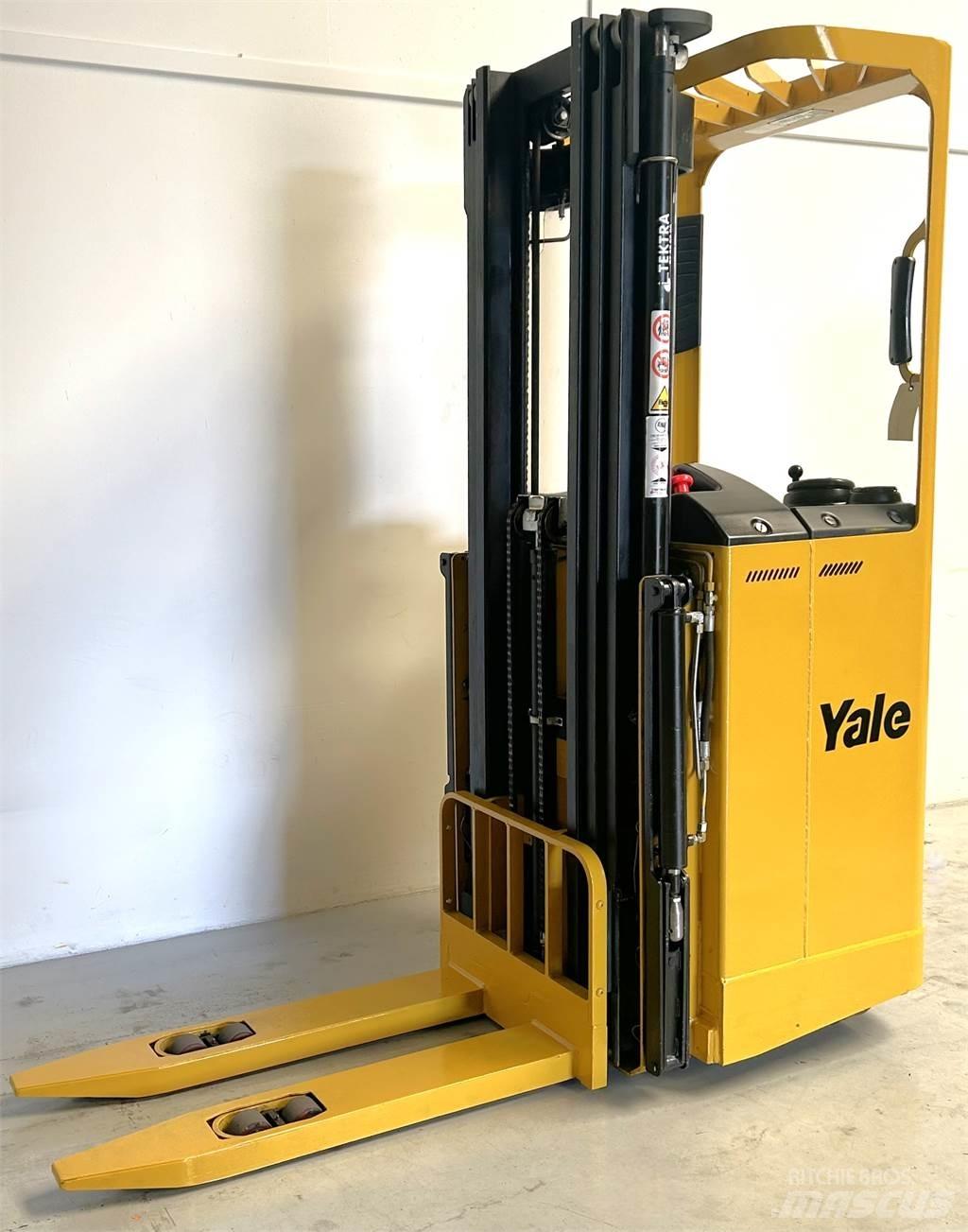 Yale SMS15S Transpaleti autopropulsanti