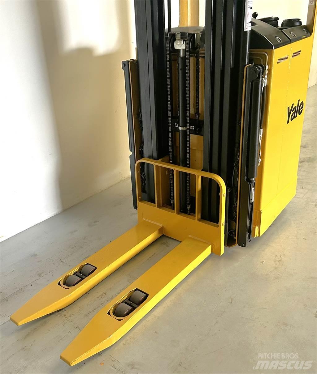 Yale SMS15S Transpaleti autopropulsanti
