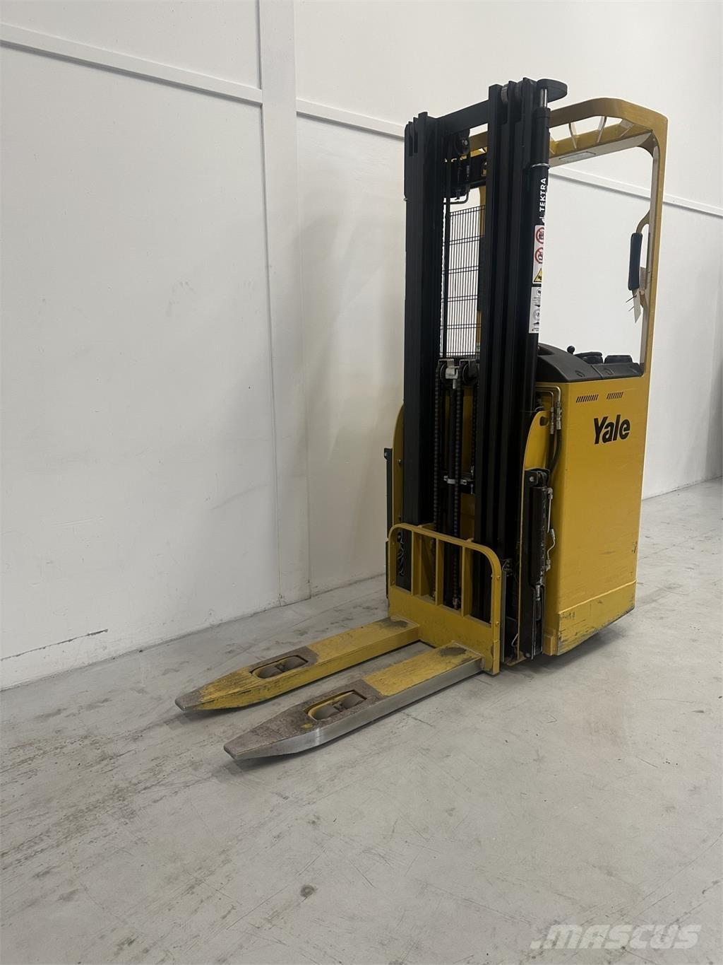 Yale SMS15S Transpaleti autopropulsanti