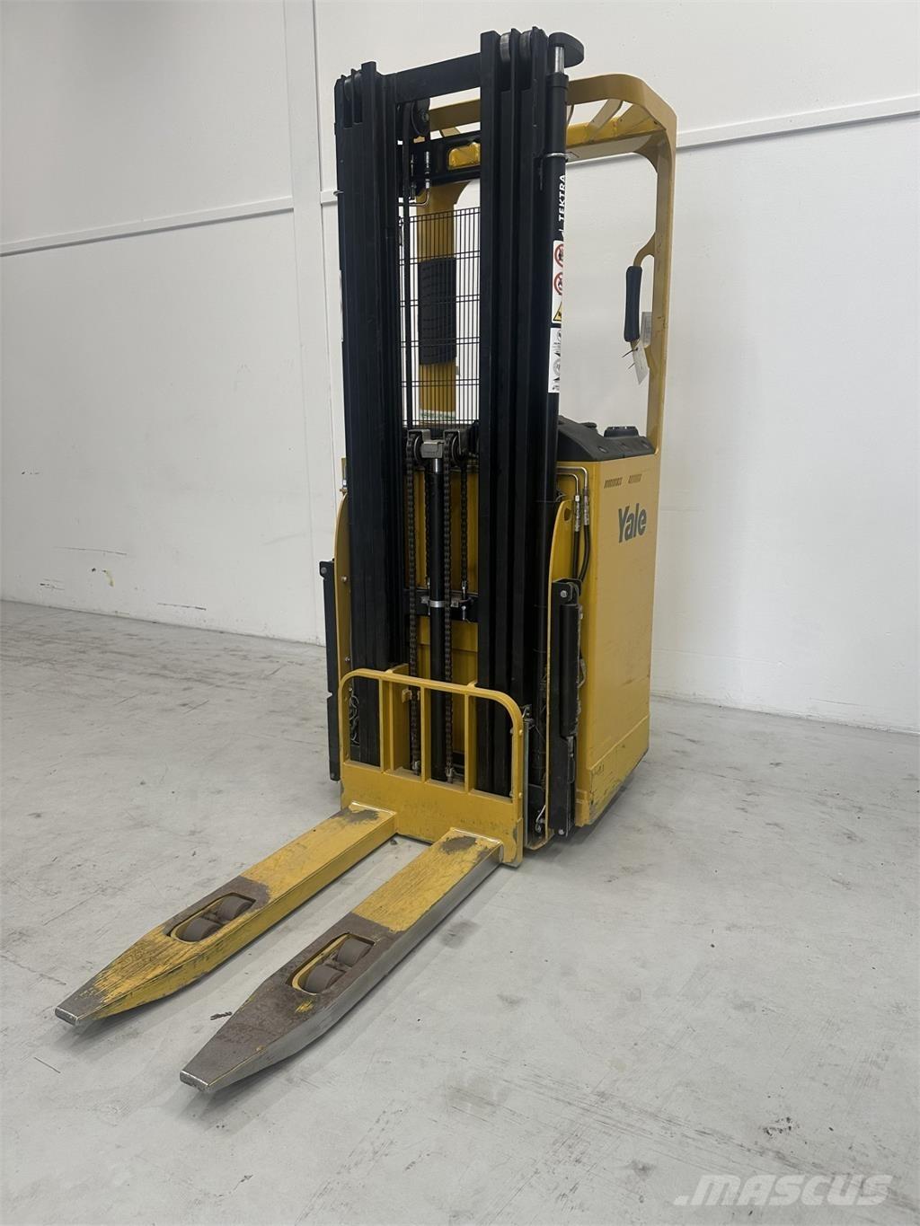 Yale SMS15S Transpaleti autopropulsanti