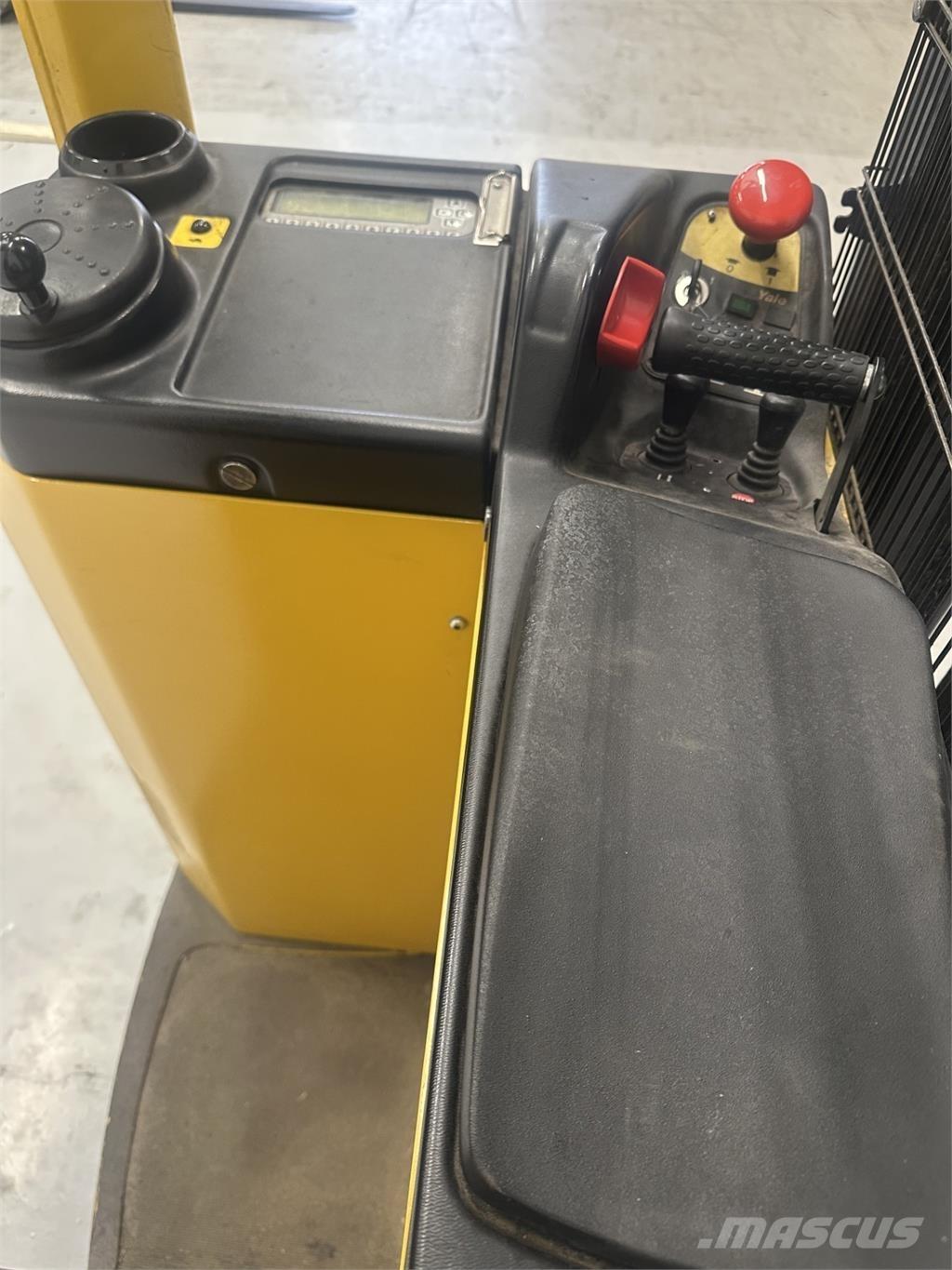 Yale SMS15S Transpaleti autopropulsanti