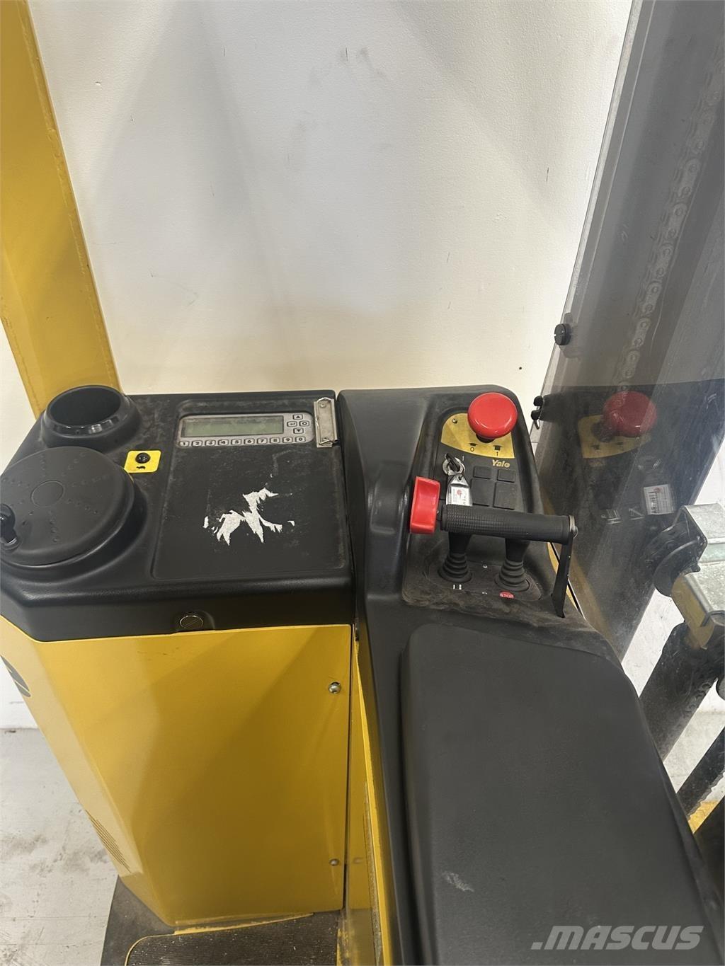 Yale SMS15S Transpaleti autopropulsanti