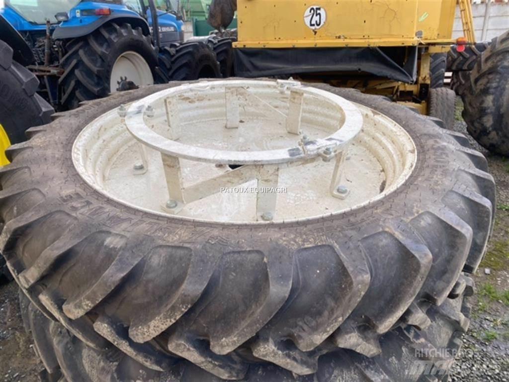 Alliance 300/95R46 Roti