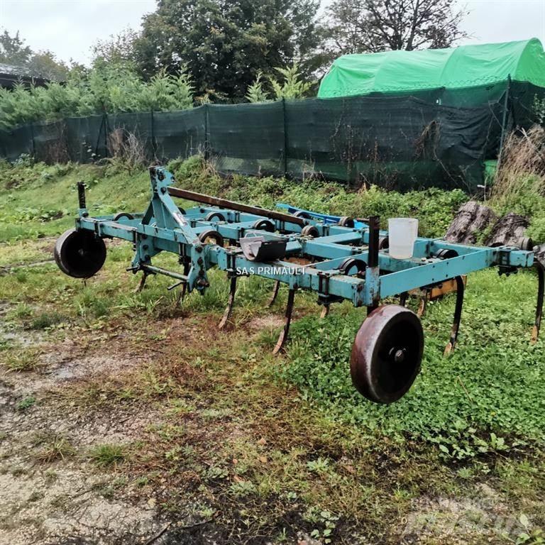 Bonnel multicultor Utilaje agricole - Altele