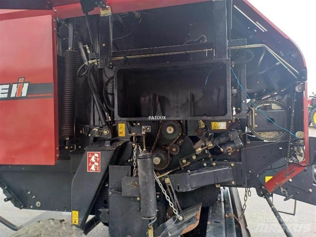 Case IH RB464 Masina de balotat cilindric